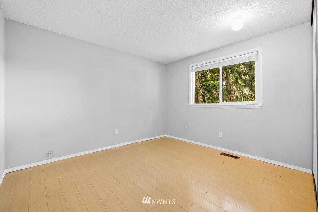 14654 203rd Avenue Southeast Renton, WA 98059 - Photo 22 of 39