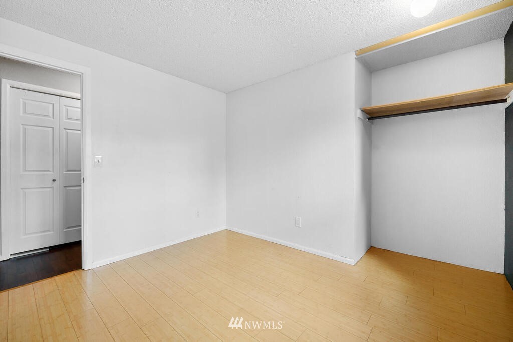 14654 203rd Avenue Southeast Renton, WA 98059 - Photo 25 of 39