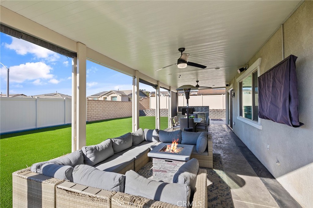 29567 Laredo Circle Menifee, CA 92584 - Photo 32 of 75