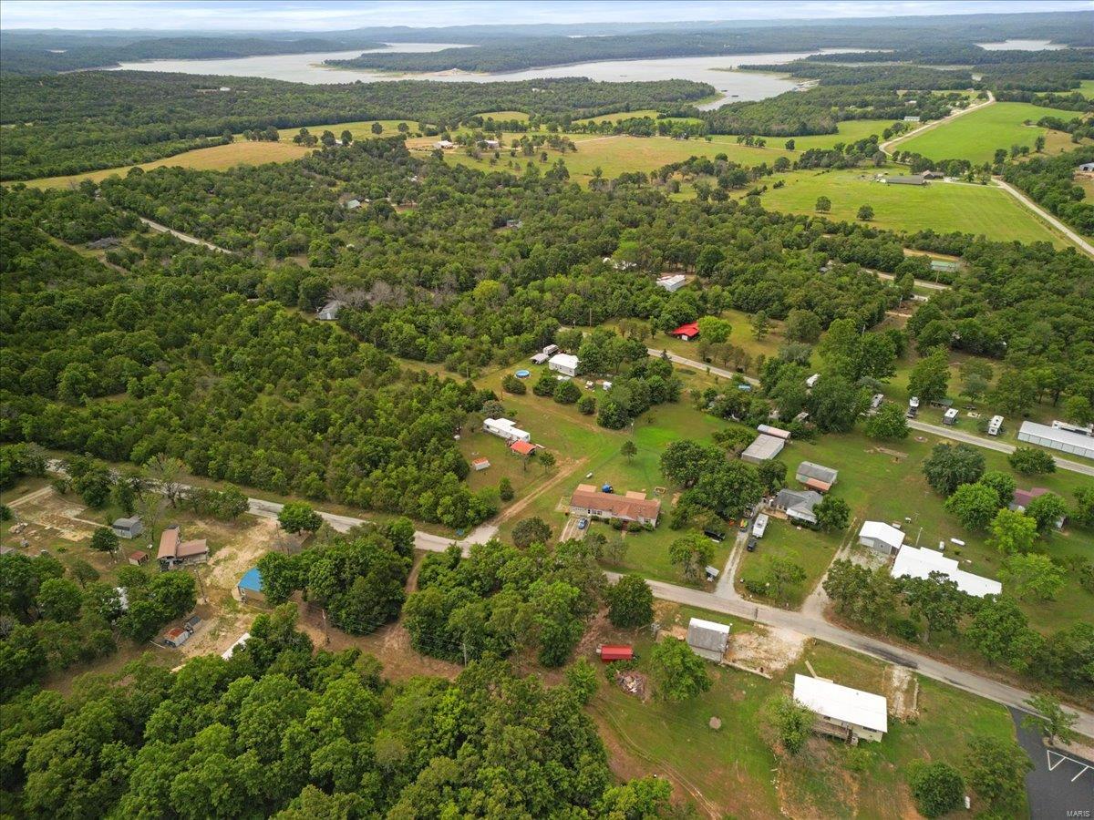 214 Clarkson Road Protem, MO 65733 - Photo 5 of 39