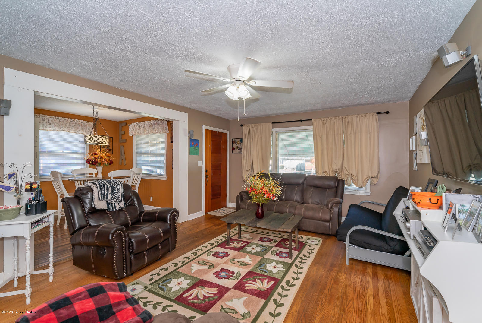 8300 Walker Road Louisville, KY 40258 - Photo 7 of 33 8300 Walker Rd L-22