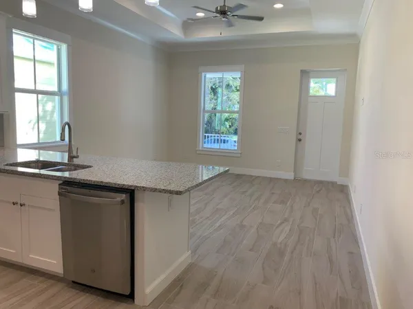 $1,600 | 604 Trabue Avenue, Unit 111, Punta Gorda, FL 33950