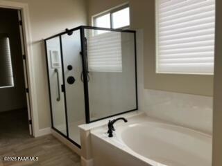 4850 West Three Forks Road Prescott, AZ 86305 - Photo 9 of 18 Primary Bathroom