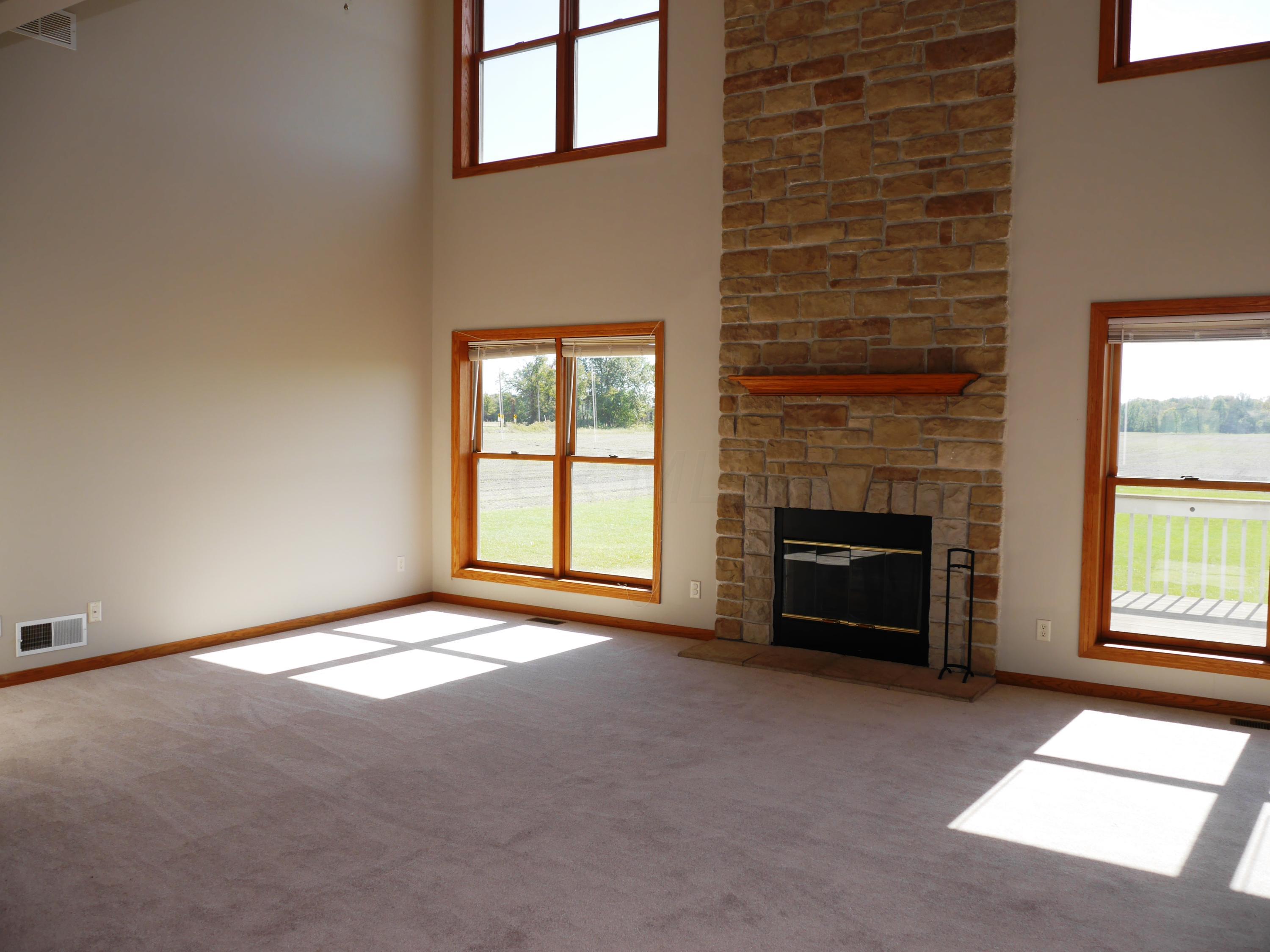 11193 Palmer Road Pataskala, OH 43062 - Photo 4 of 52