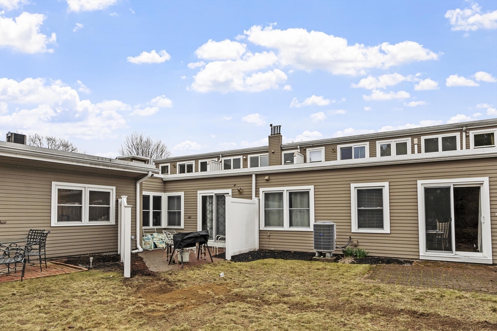 75 Page Road, Unit 20 Bedford, MA 01730 - Photo 39 of 41