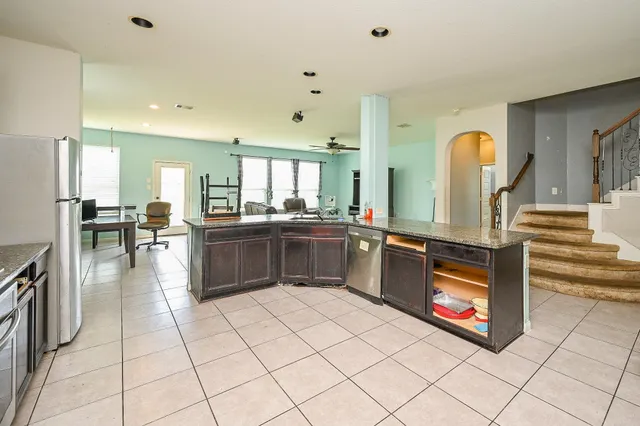 $448,500 | 7007 Flewellen Falls Lane, Spring, TX 77379