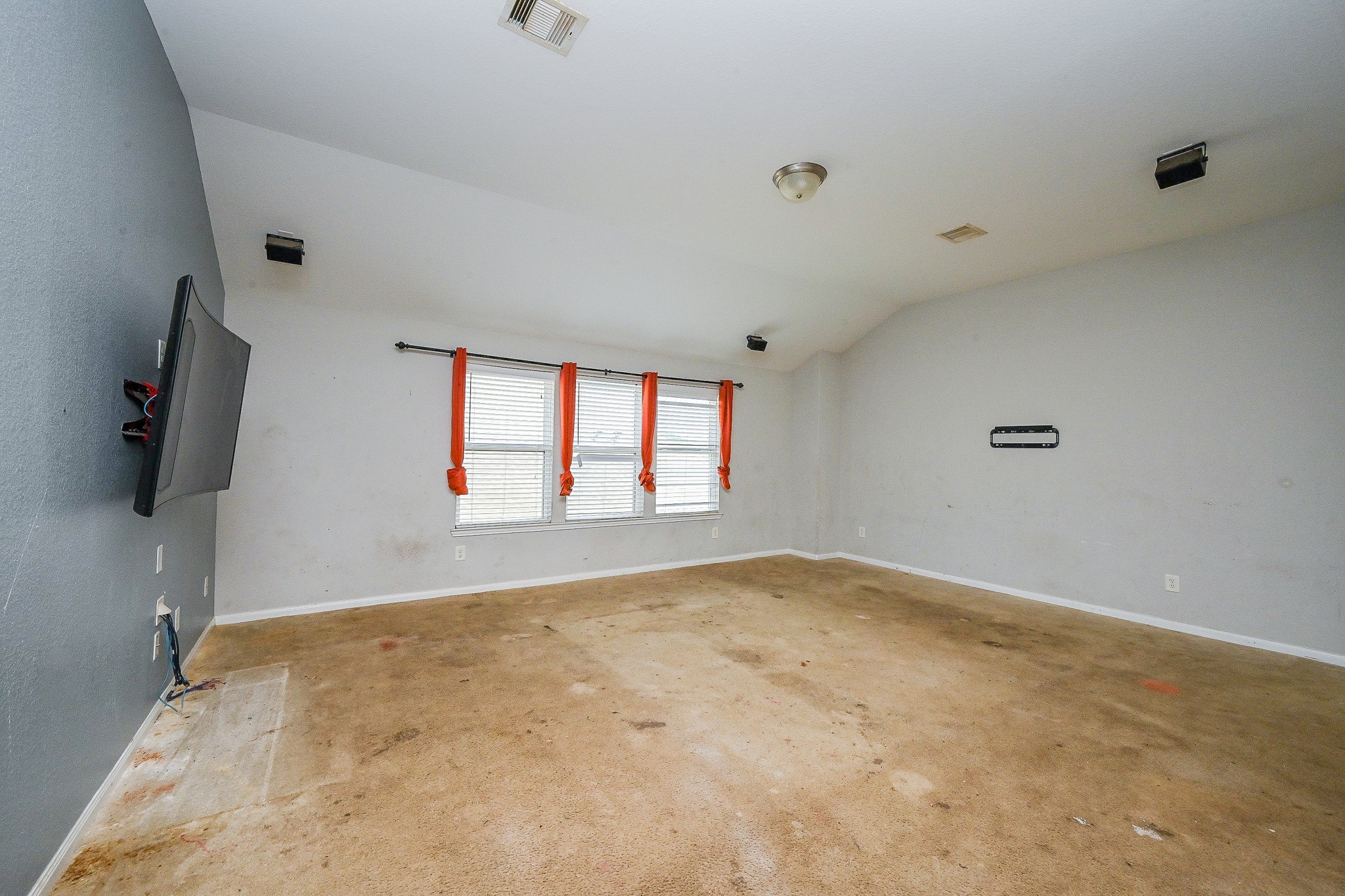 7007 Flewellen Falls Lane Spring, TX 77379 - Photo 10 of 20