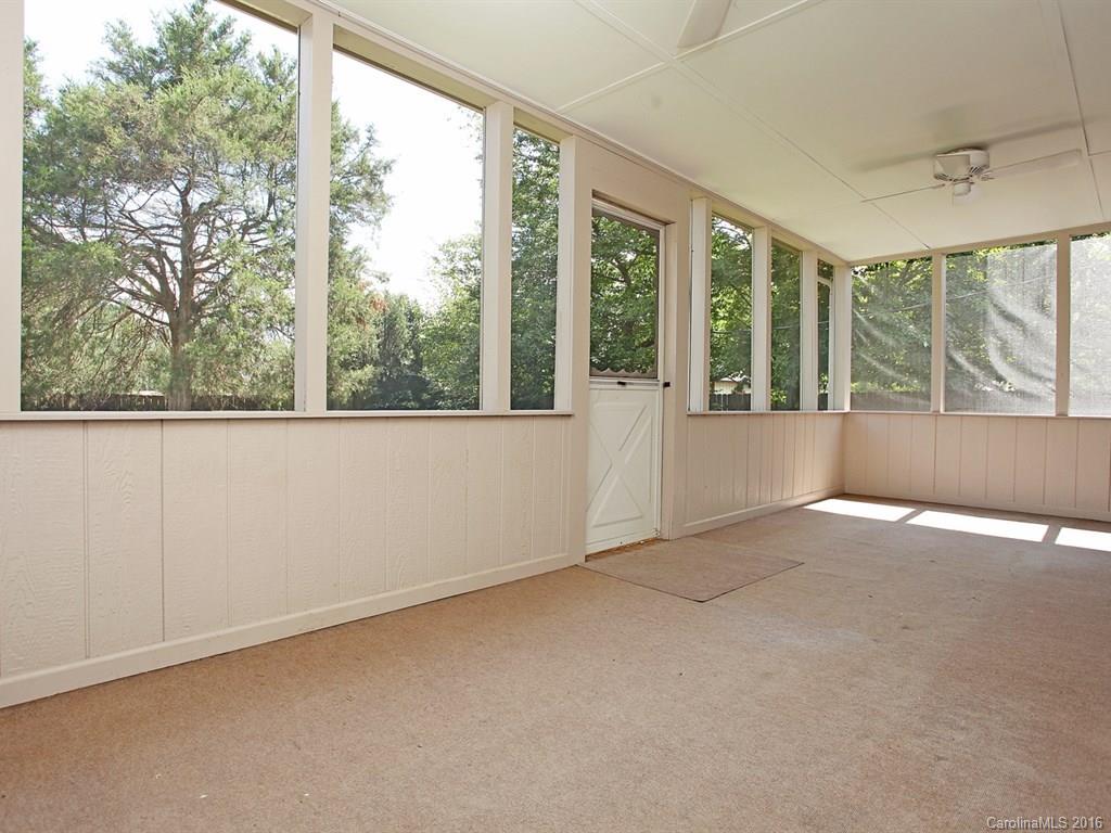 1655 Brook Drive Fort Mill, SC 29708 - Photo 2 of 24 Gallery Image 2