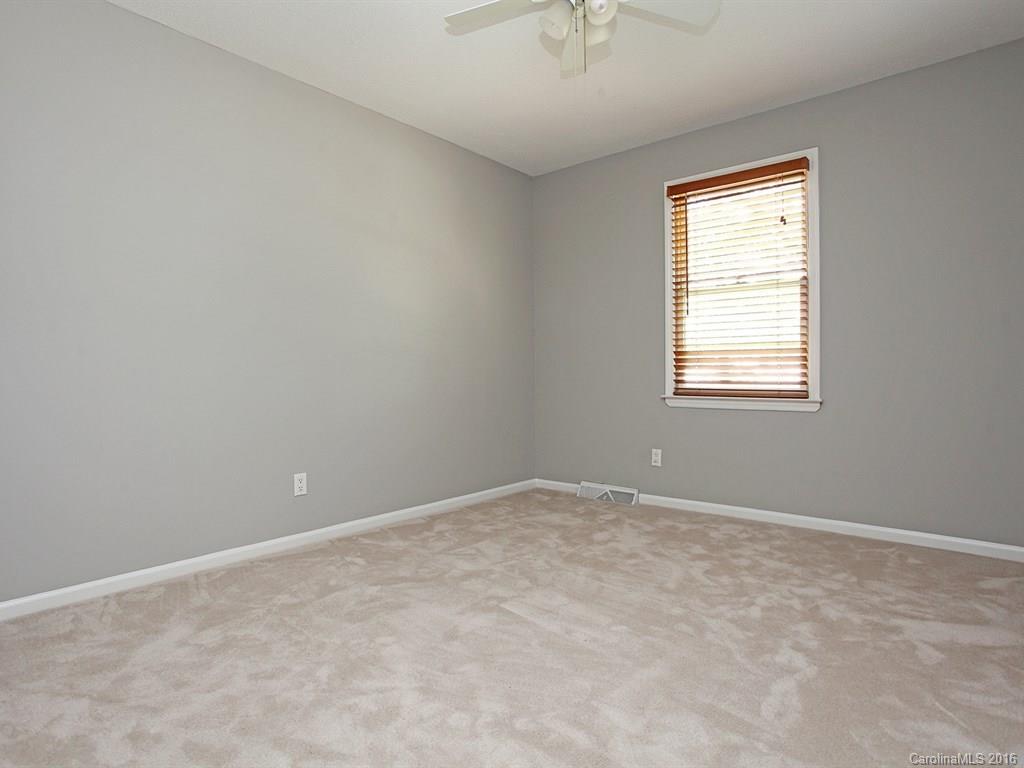 1655 Brook Drive Fort Mill, SC 29708 - Photo 21 of 24 Gallery Image 21
