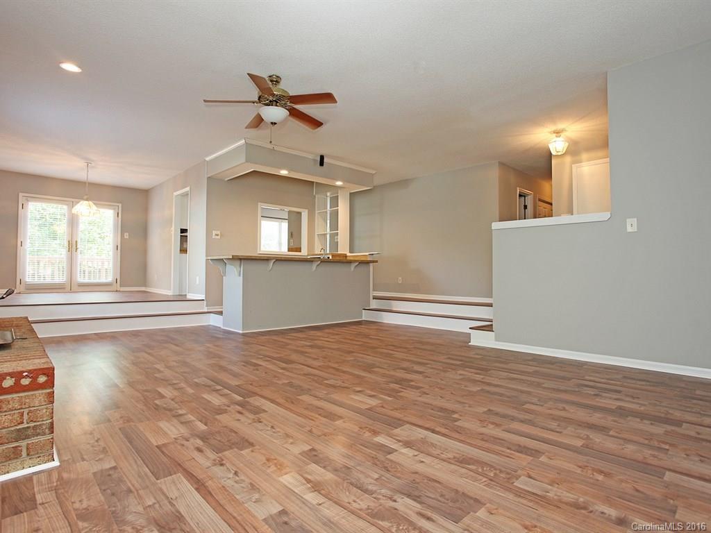1655 Brook Drive Fort Mill, SC 29708 - Photo 7 of 24 Gallery Image 7