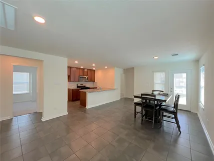 $1,800 | 7111 Escondido Drive, Rosharon, TX 77583