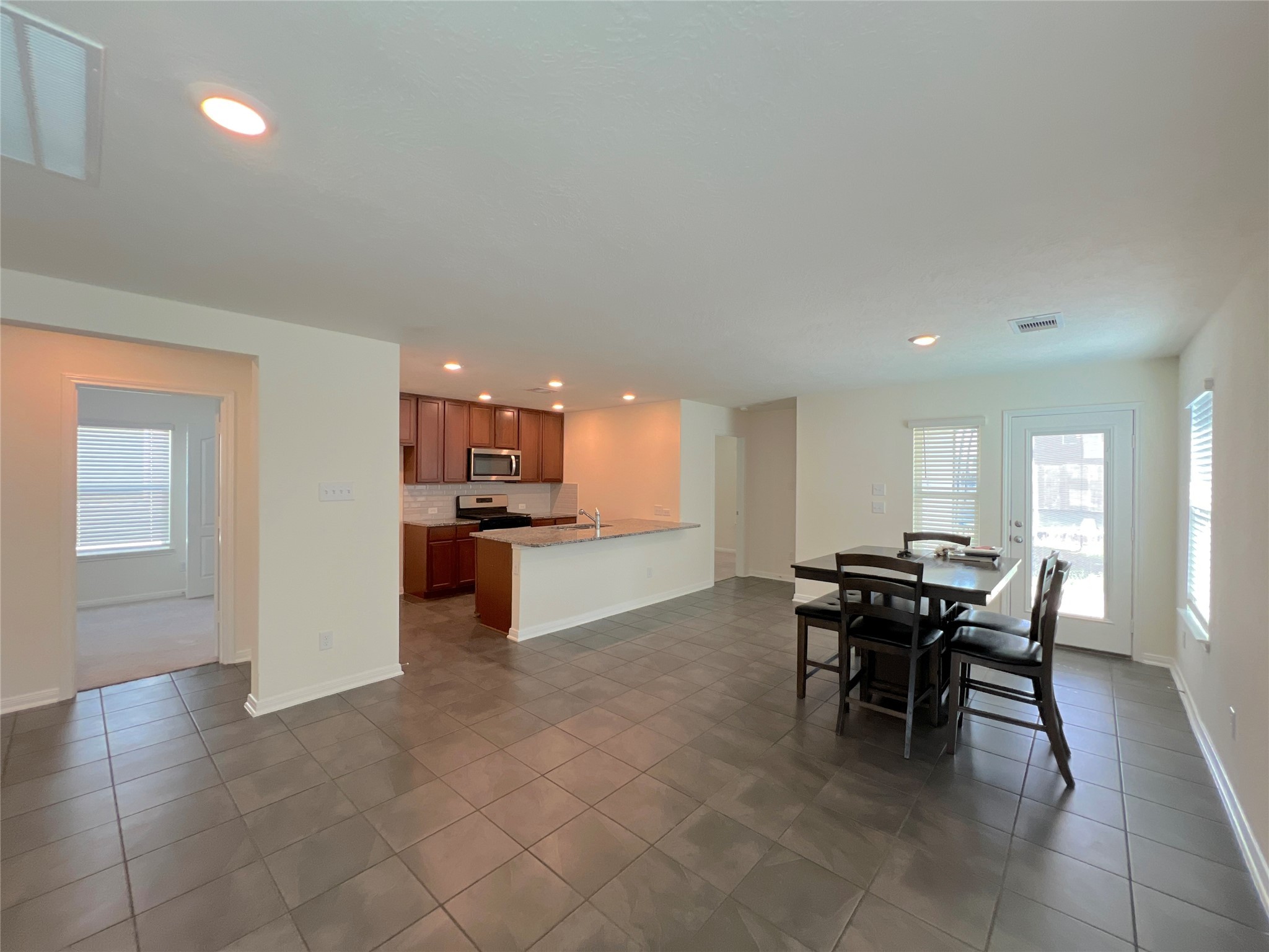 7111 Escondido Drive Rosharon, TX 77583 - Photo 13 of 19