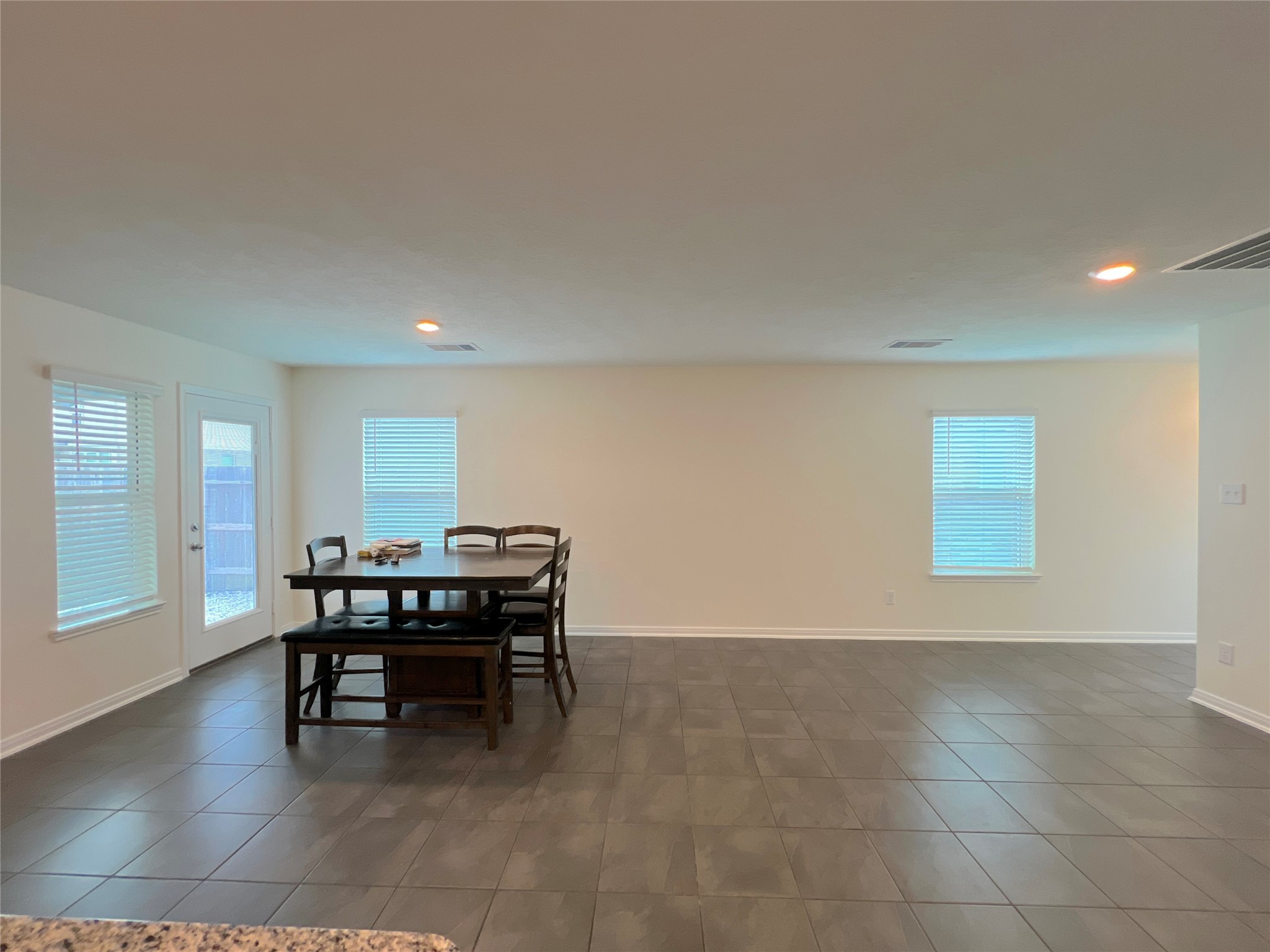 7111 Escondido Drive Rosharon, TX 77583 - Photo 5 of 19