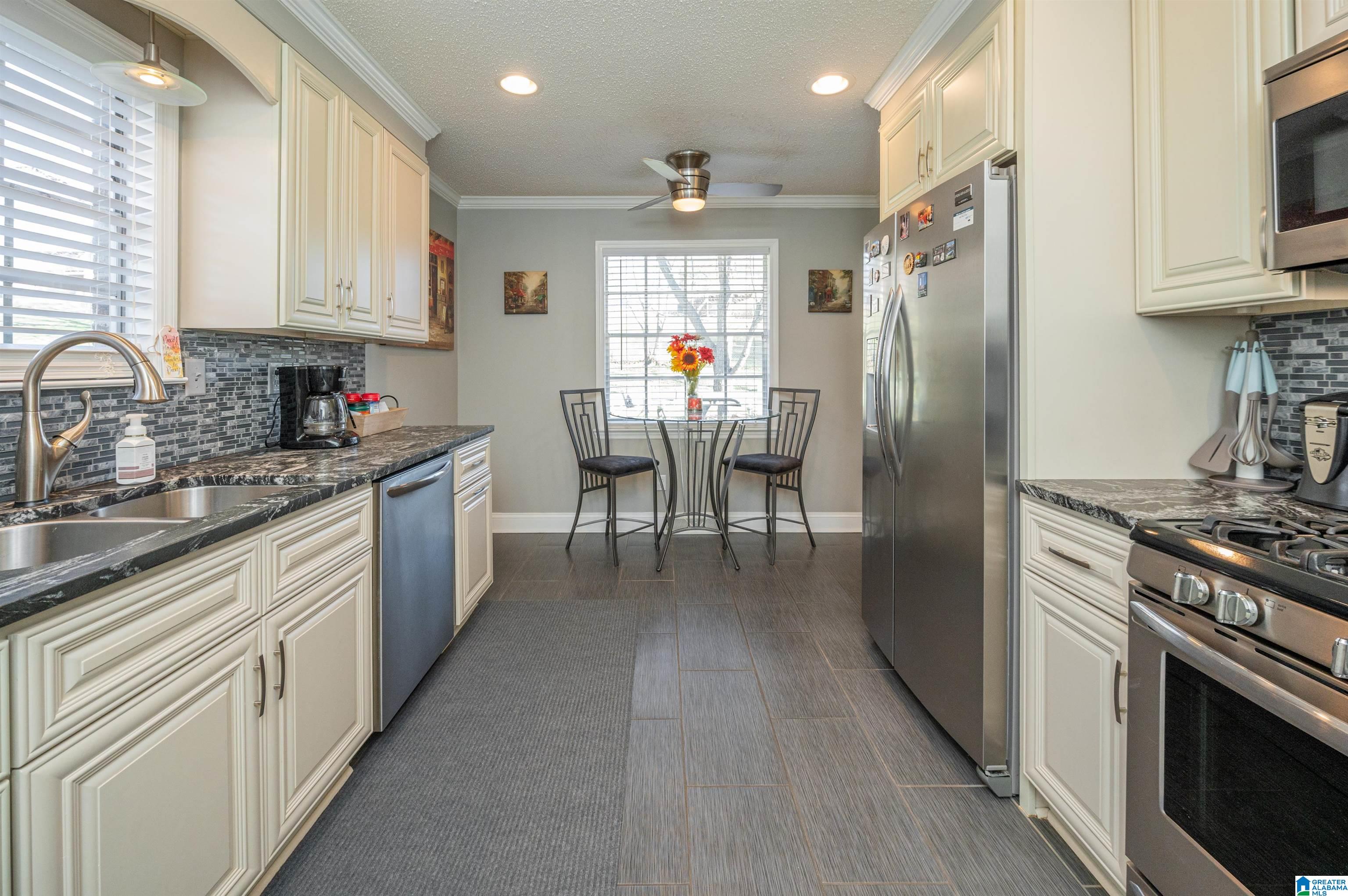 1309 Potter Road Bessemer, AL 35020 - Photo 18 of 50