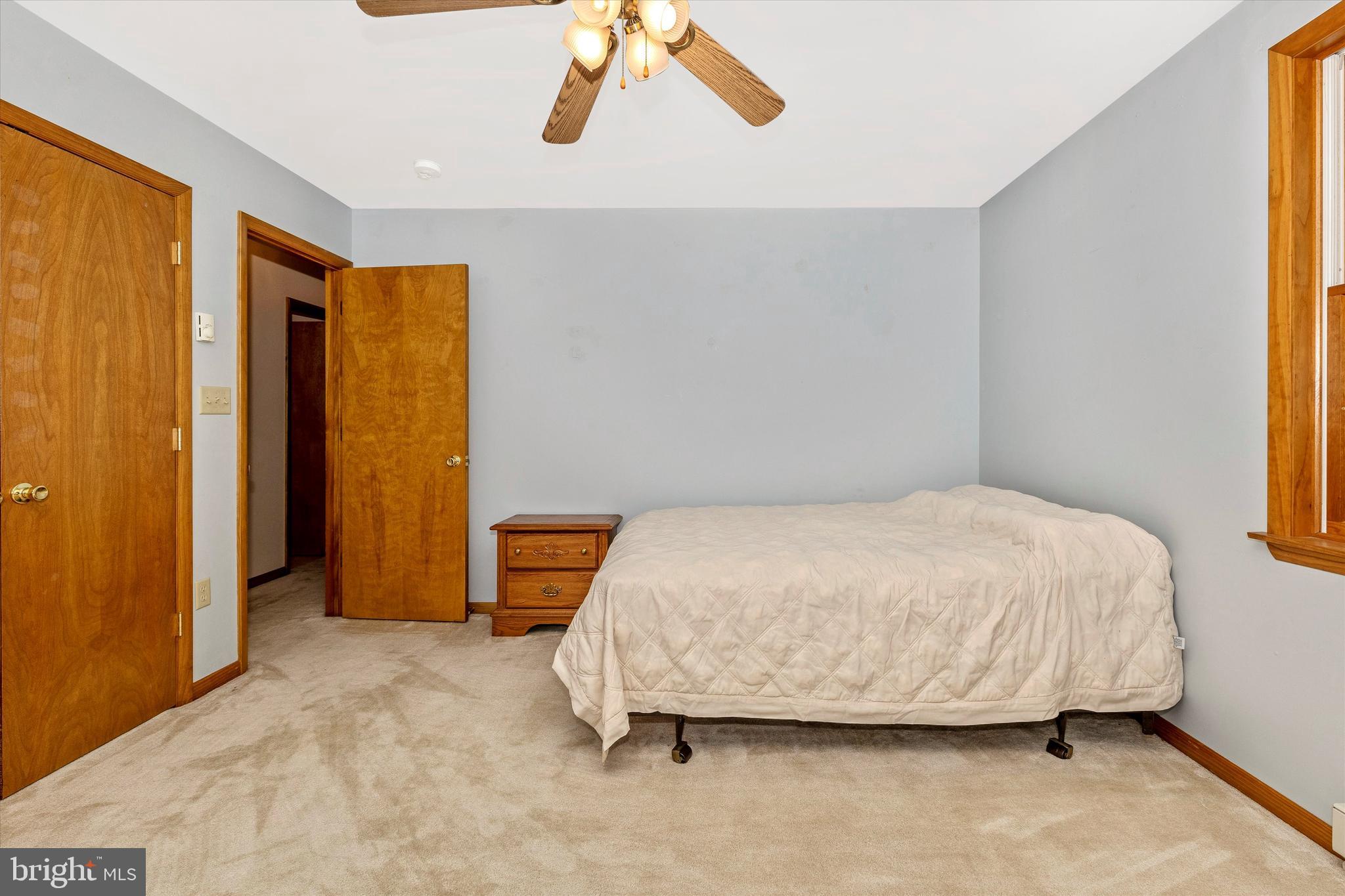 6119 Quinn Road Frederick, MD 21701 - Photo 19 of 37 Upper Level Bedroom with Full Private Bath