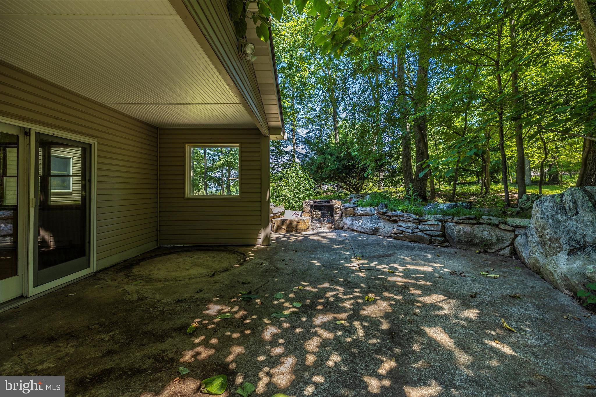 6119 Quinn Road Frederick, MD 21701 - Photo 32 of 37 Rear Covered Patio