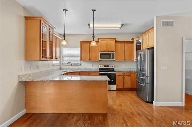 $500,000 | 980 Carnegie Knolls Drive, O'Fallon, IL 62269