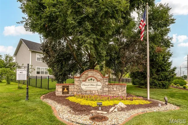 $500,000 | 980 Carnegie Knolls Drive, O'Fallon, IL 62269