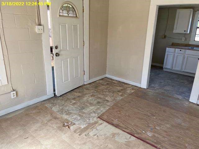 9583 South 3rd St Road Waco, TX 76706 - Photo 11 of 12 a view of a kitchen from the hallway