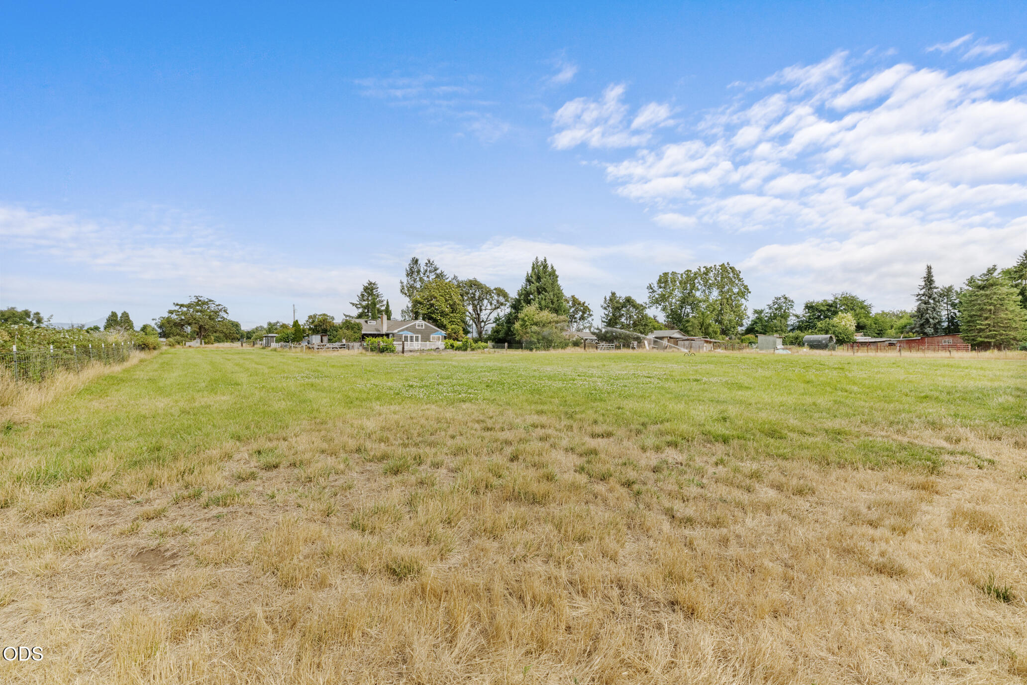 2622 Eric Avenue Central Point, OR 97502 - Photo 63 of 63