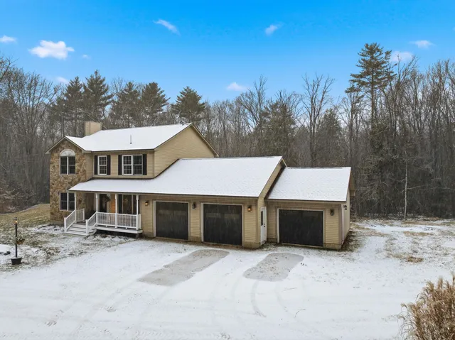 $689,000 | 37 Ashlee Drive, Peterborough, NH 03458