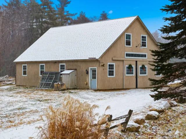 $689,000 | 37 Ashlee Drive, Peterborough, NH 03458