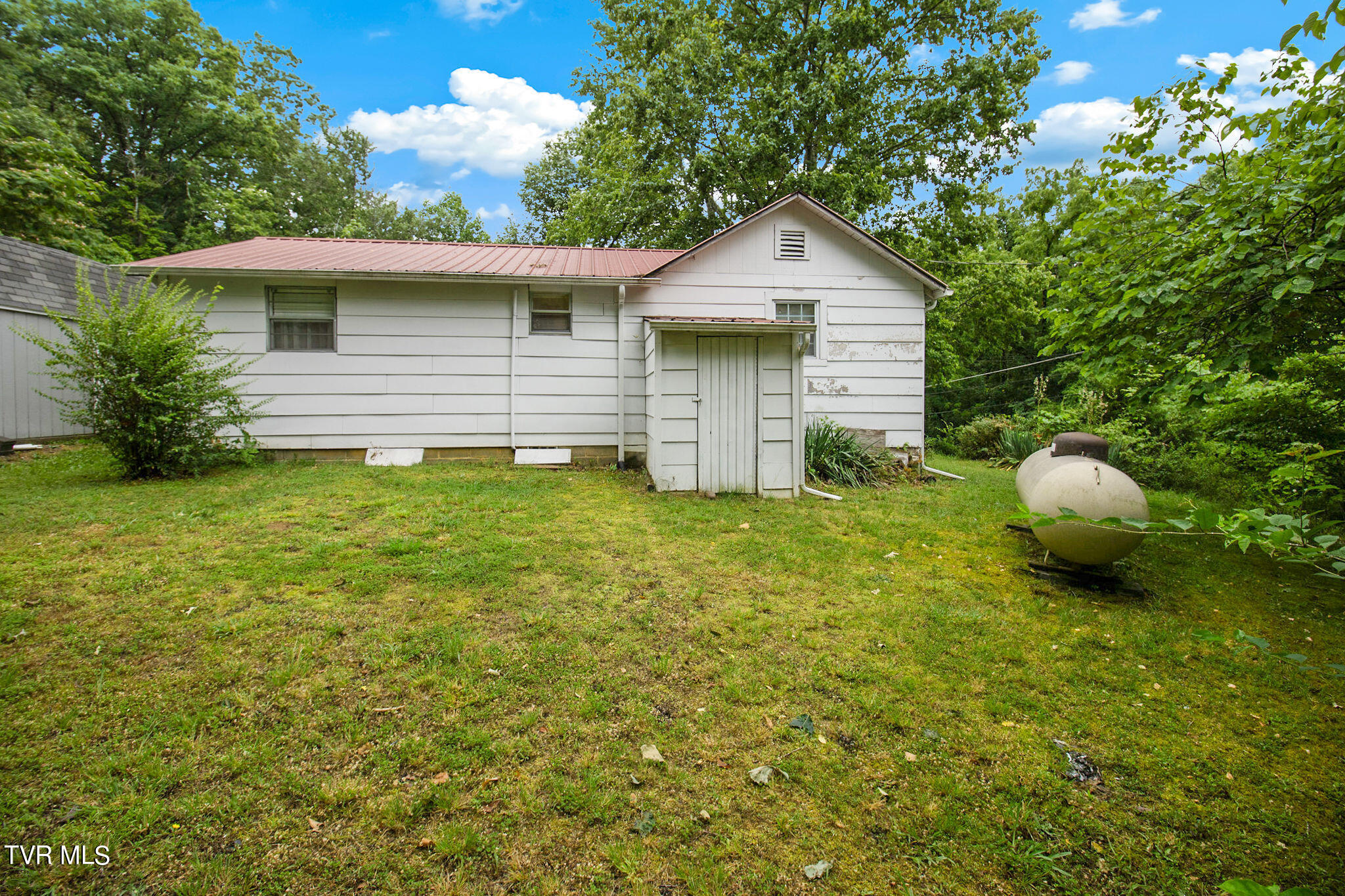 241 Liberty Hill Road Chuckey, TN 37641 - Photo 19 of 25 020
