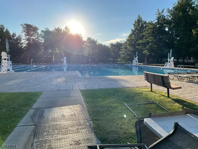 $3,200 | 33 Dorchester Drive, Bernards, NJ 07920