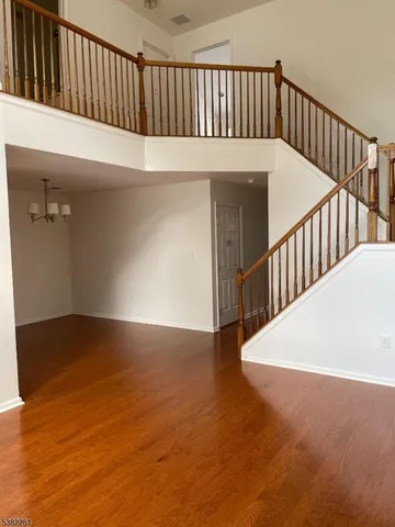 $3,200 | 33 Dorchester Drive, Bernards, NJ 07920