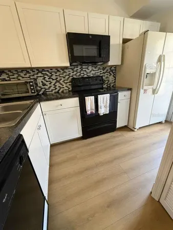 $1,800 | 1242 Lucaya Circle, Orlando, FL 32824