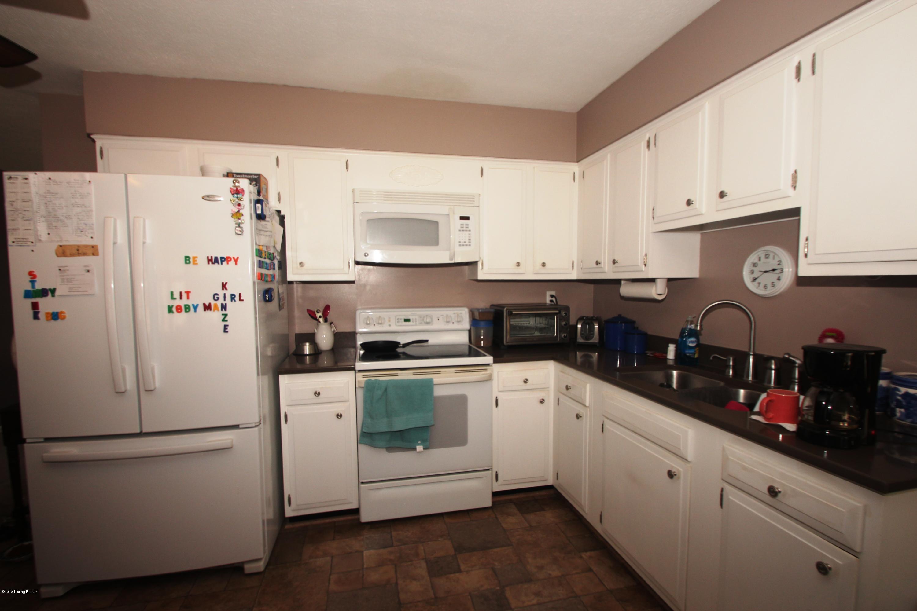 6703 Robin Road Crestwood, KY 40014 - Photo 13 of 35 076