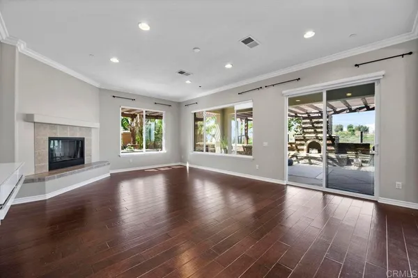 $6,995 | 1717 Playa Vista, San Marcos, CA 92078