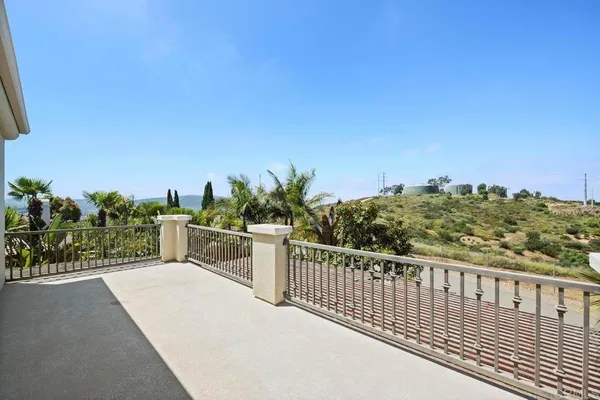 $6,995 | 1717 Playa Vista, San Marcos, CA 92078