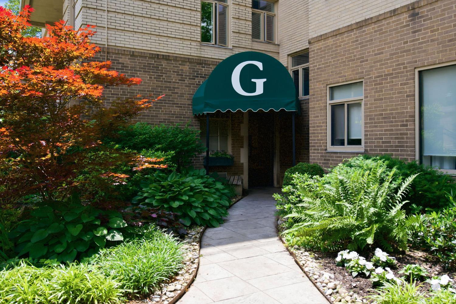 2372 Madison Road, Unit W3D Cincinnati, OH 45208 - Photo 2 of 54