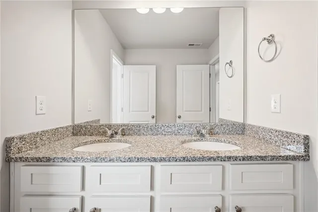 $341,900 | 3019 Viewpark Circle, Conyers, GA 30013