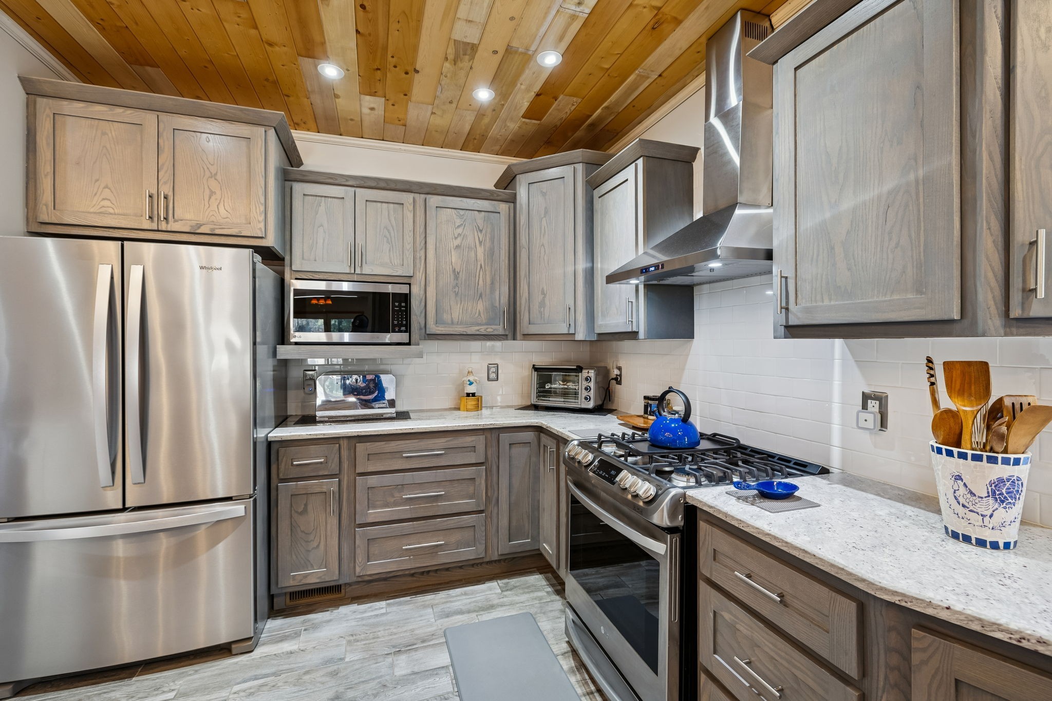 1372 Short Mountain Road McMinnville, TN 37110 - Photo 10 of 31