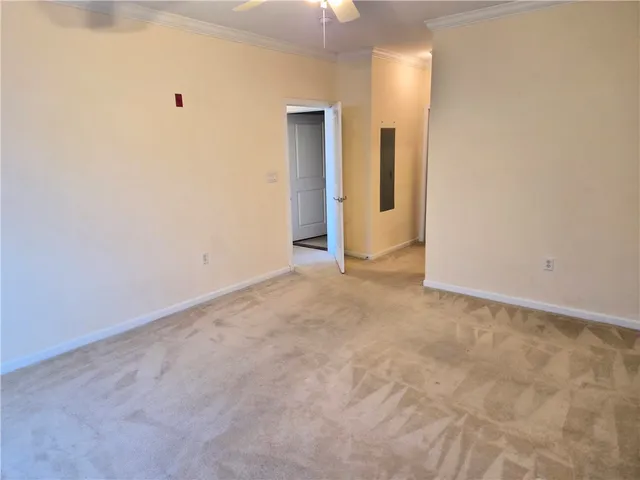 $2,500 | 114 Granite Street, Unit 203, Westerly, RI 02891