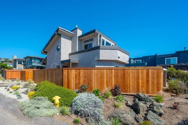 $1,359,000 | 1980 Sherwood Drive, Cambria, CA 93428