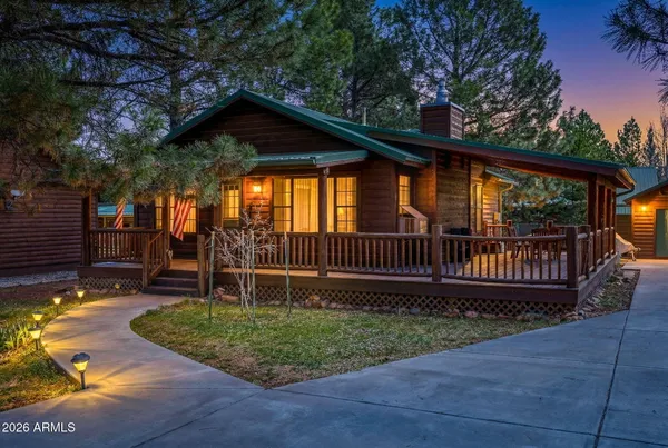 $365,000 | 2690 Palomino Trail, Overgaard, AZ 85933