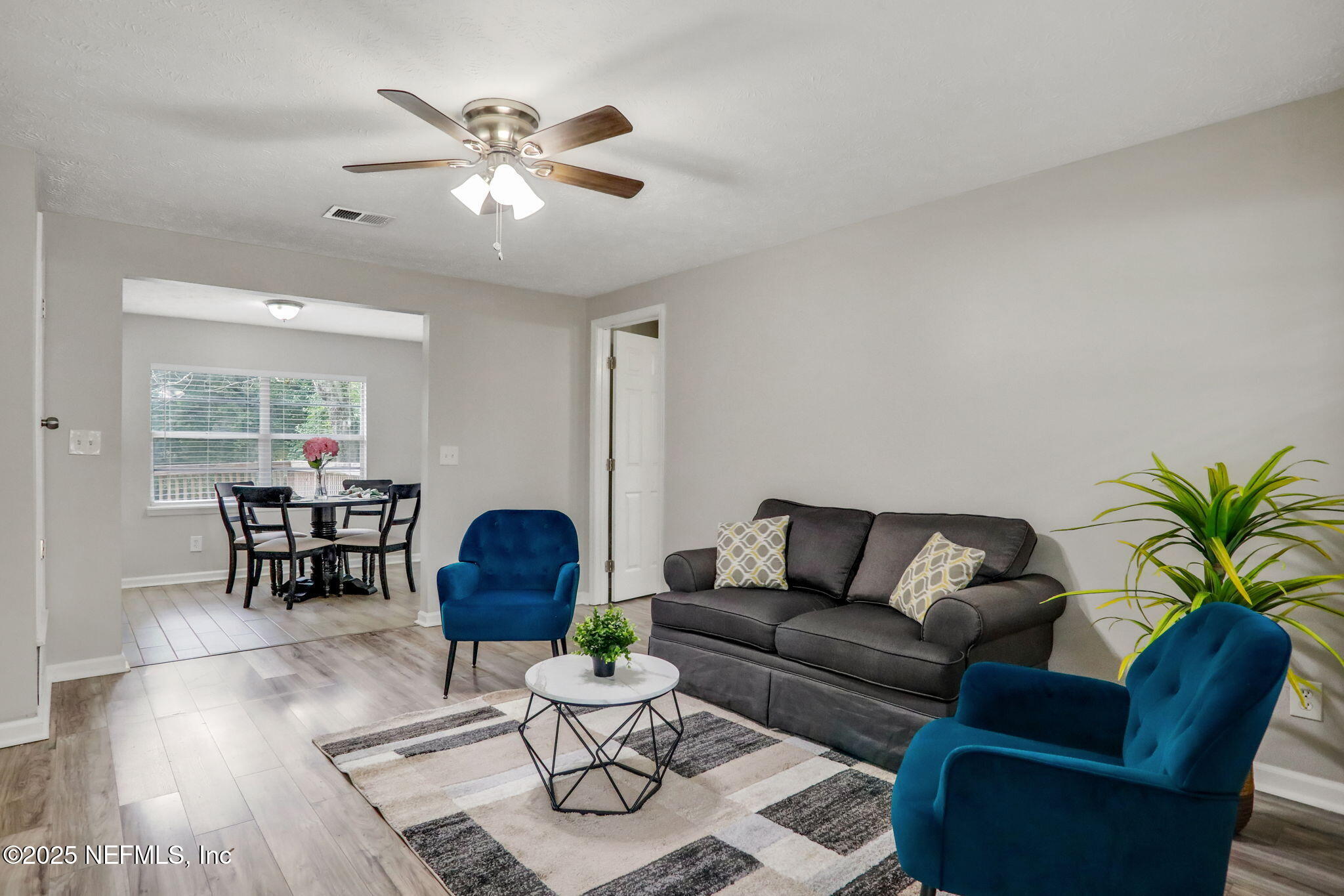 3822 Packard Drive Jacksonville, FL 32246 - Photo 4 of 38 42-web-or-mls-7O0A4101