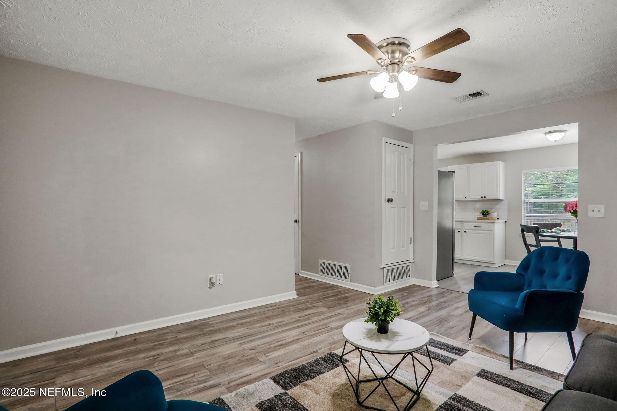 3822 Packard Drive Jacksonville, FL 32246 - Photo 7 of 38 41-web-or-mls-7O0A4105