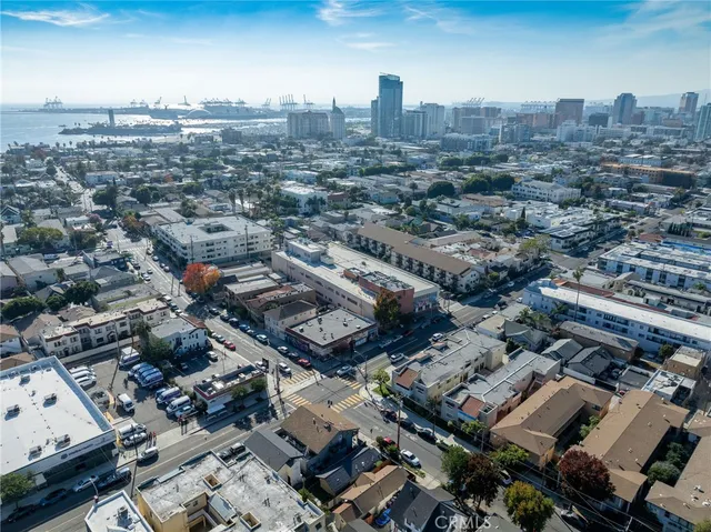 $564,900 | 408 Orange Drive, Long Beach, CA 90802