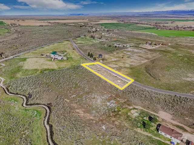 $145,000 | 1700 East 1700 Road South, Gooding, ID 83330
