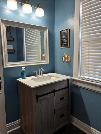 $219,000 | 1909 Main Street, Lexington, MO 64067