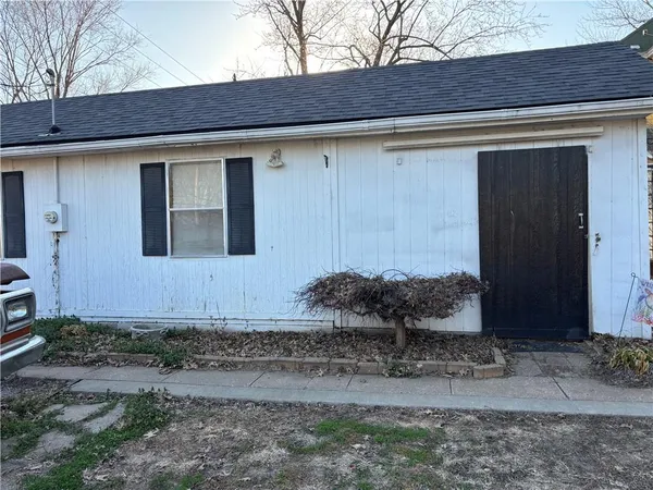 $226,000 | 1909 Main Street, Lexington, MO 64067
