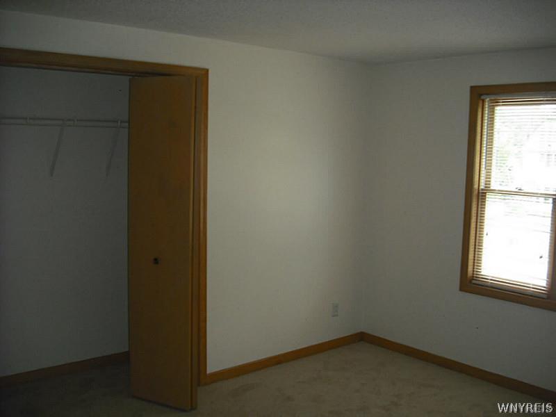 134 Bauman Road Amherst, NY 14221 - Photo 14 of 23 Bedroom.