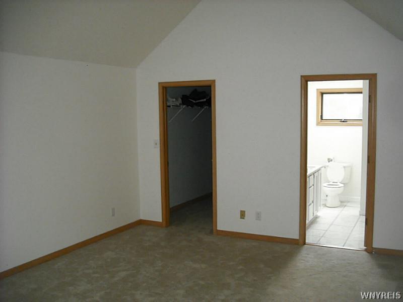 134 Bauman Road Amherst, NY 14221 - Photo 17 of 23 Bedroom.