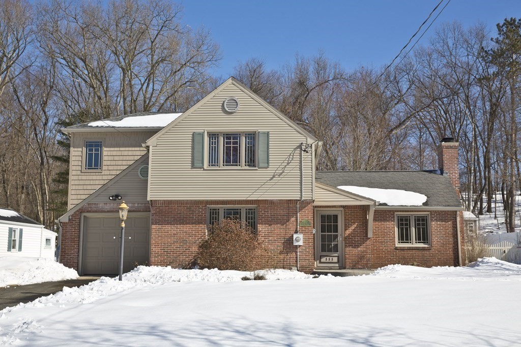 111 Laurel Road West Springfield, MA 01089 - Photo 1 of 28 Gallery Image 1
