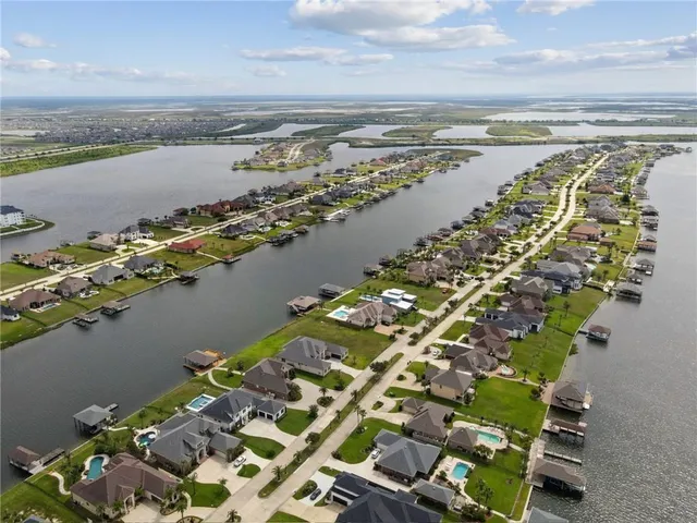 $1,249,000 | 2221 Sunset Boulevard, Slidell, LA 70461