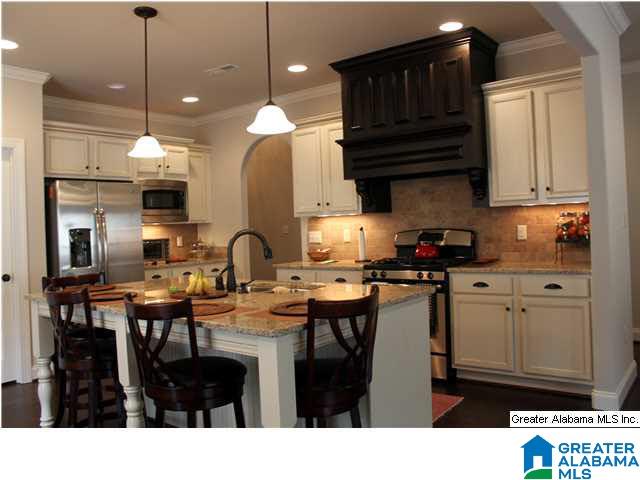 380 Strathaven Drive Pelham, AL 35124 - Photo 11 of 32
